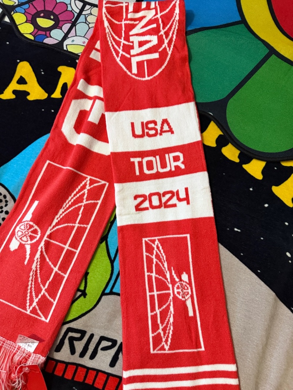 Arsenal supporter scarf Knit Scarf - Picture 7 of 9